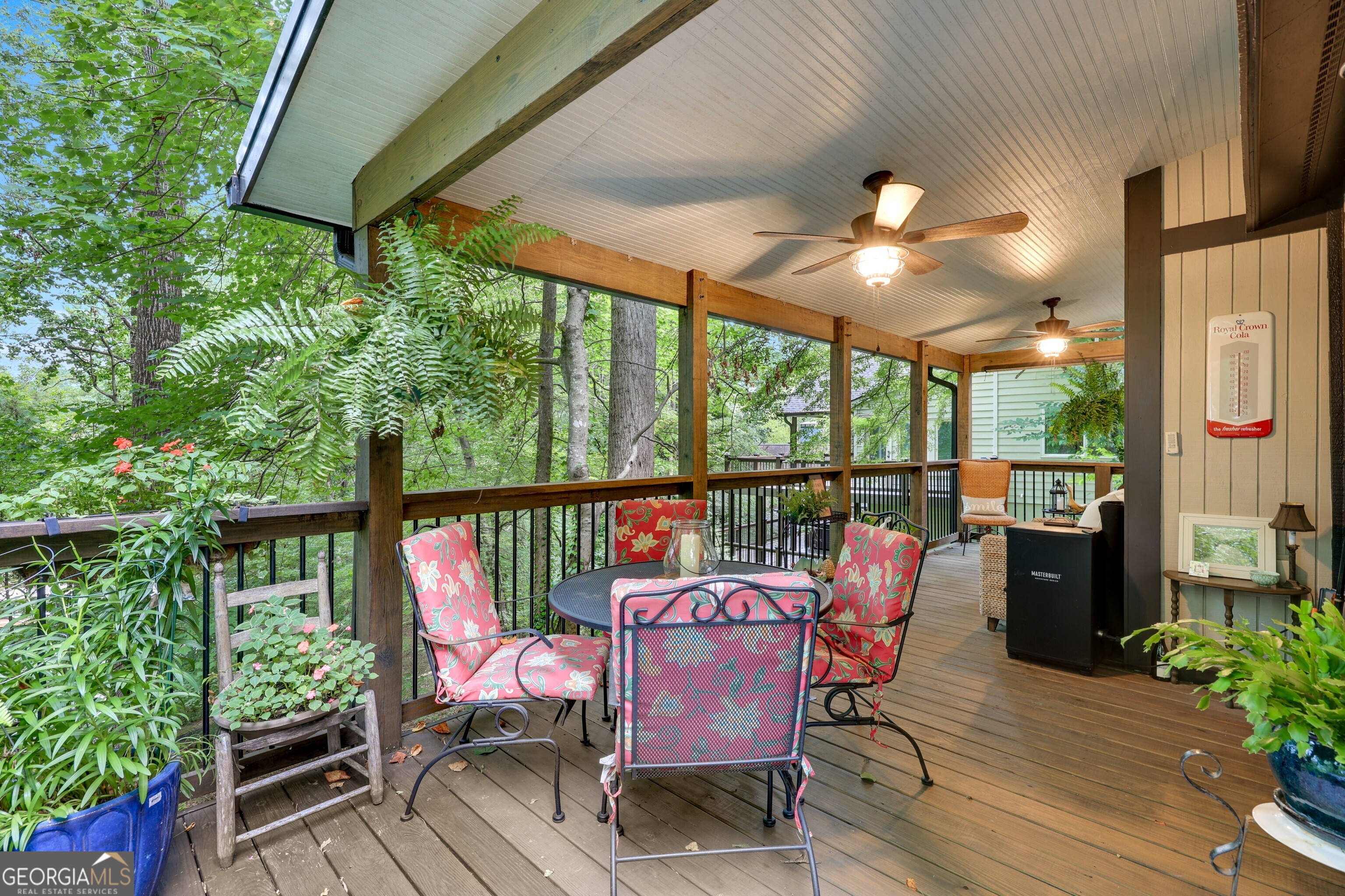 Lanier Country Club Estates - Residential