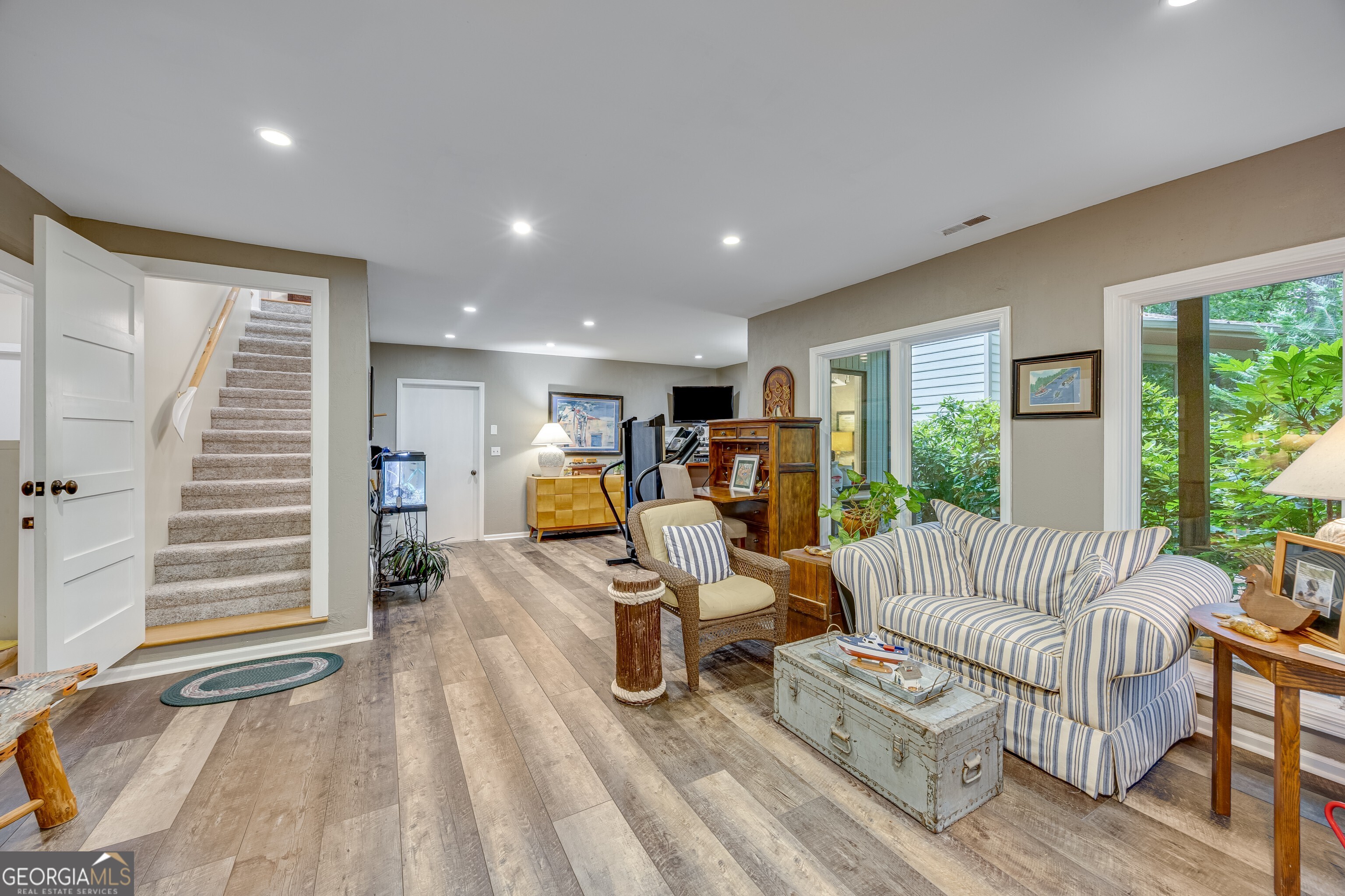Lanier Country Club Estates - Residential