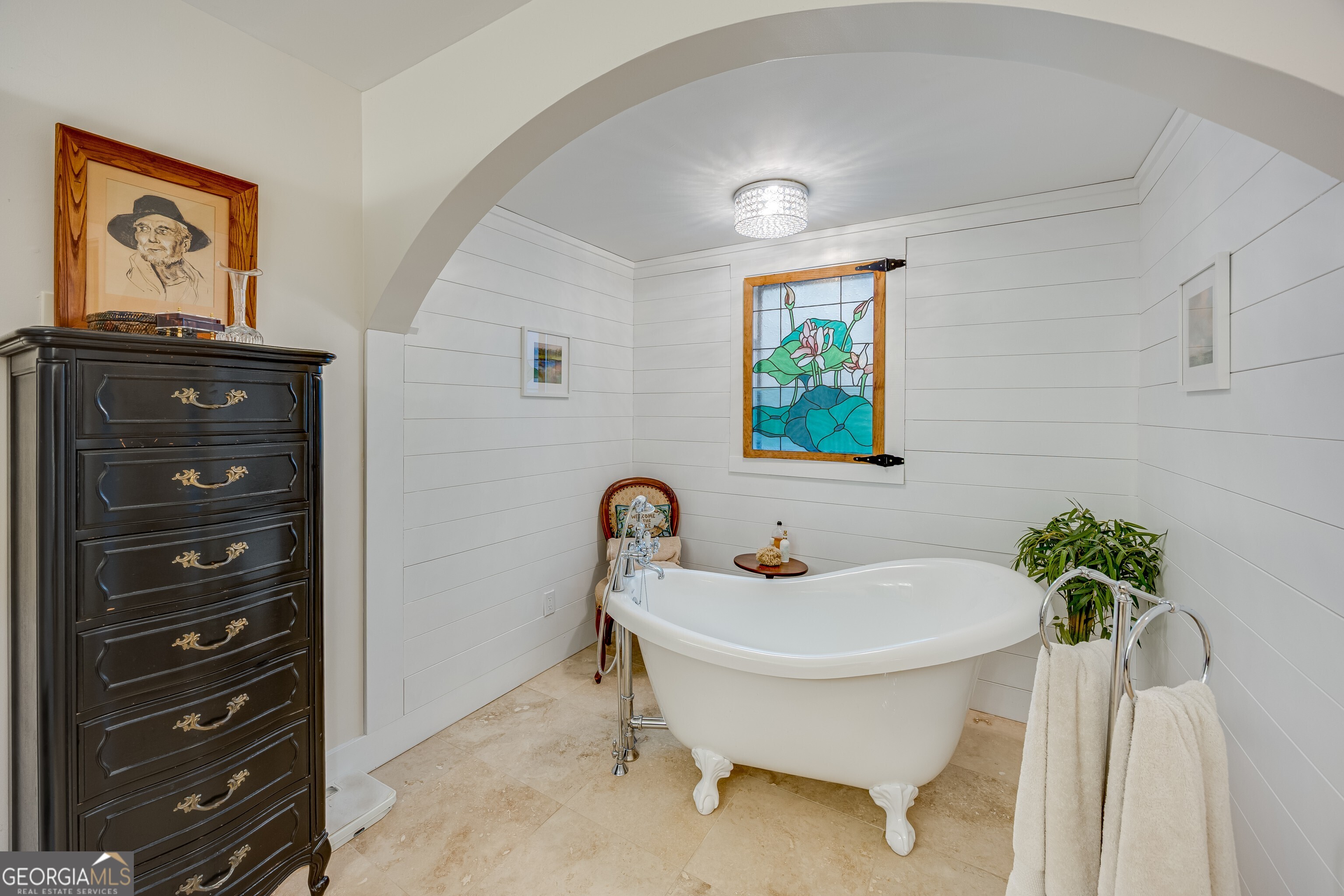 Lanier Country Club Estates - Residential