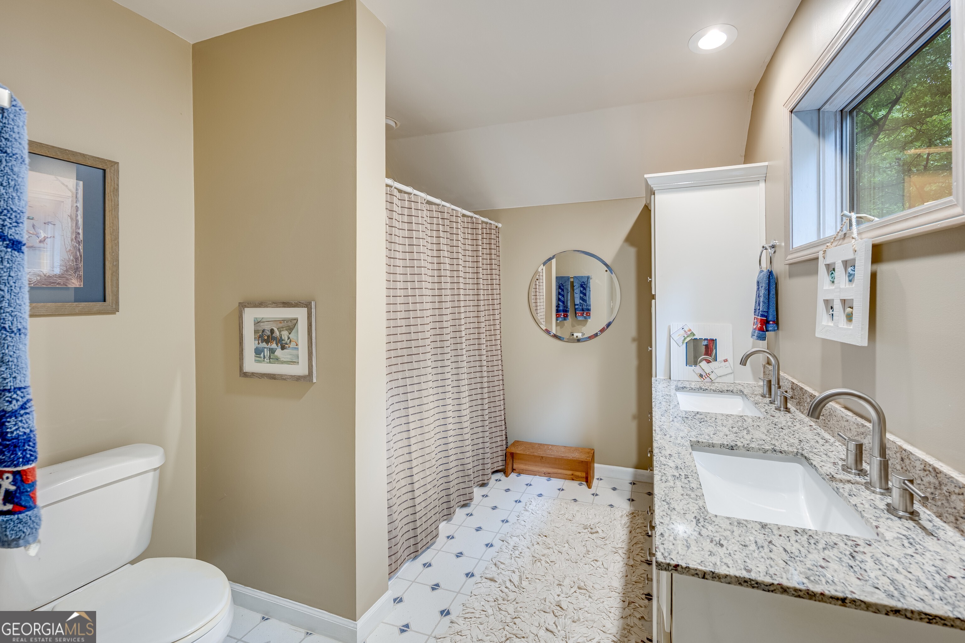 Lanier Country Club Estates - Residential