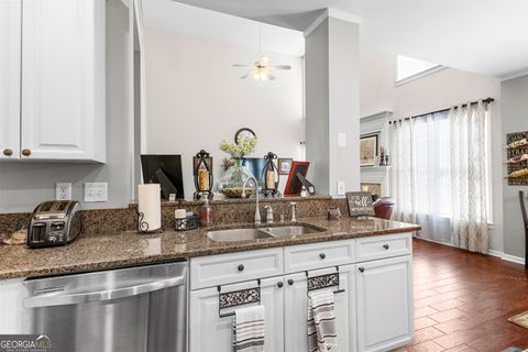 A home in Newnan
