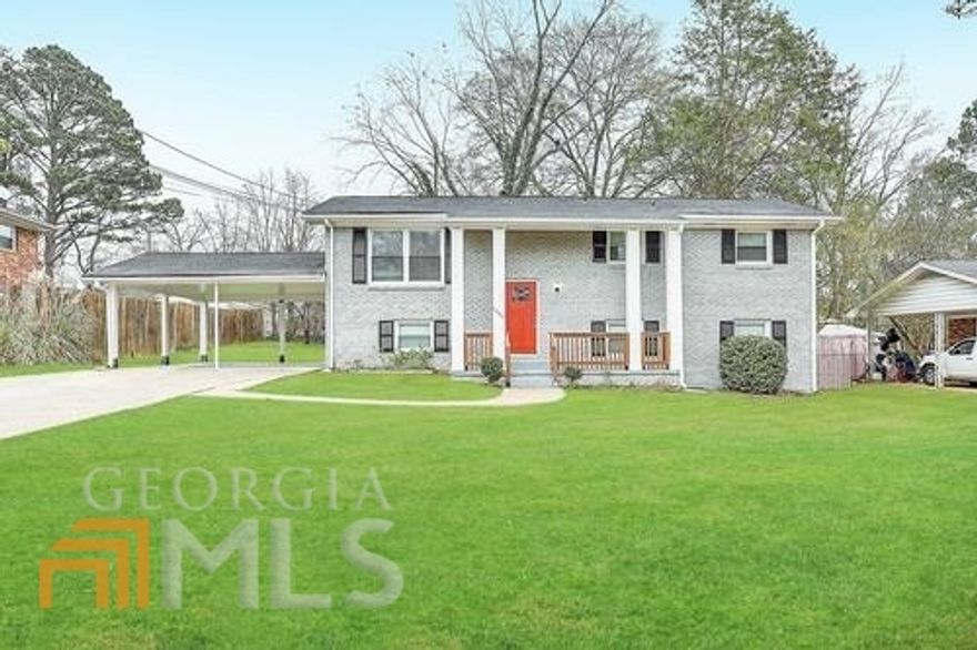 Move in now, get the rest of April free! Reduced $1000 flat security deposit plus free month for a 13-month lease, if qualified. First full month receives rent concession.   A fantastic opportunity, this 1,738 sq ft home features a contemporary interior and comes equipped with large entertainment spaces. You have what you need in this well-equipped kitchen that has been newly upgraded and now has stainless-steel appliances and upgraded countertops. Relax in the inviting suburban getaway that features wood decking and a large patio dining space. A true outdoor paradise. Just the suburban atmosphere you've been looking for! Ideally located in an established Mountain Brooke neighborhood. Avoid mud and nasty weather with a useful 2-car carport attached. A rare opportunity. Early viewing is recommended.  Excalibur Homes does not advertise on Facebook or Craigslist. Be advised that the sq ft and other features provided may be approximate. Prices and/or availability dates may change without notice. Lease terms 12 months or longer. Application fee is a non-refundable $75 per adult over 18 years of age. One-time $200 Administrative fee due at move-in. Most homes are pet-friendly. Breed restrictions may apply. Rental insurance required.