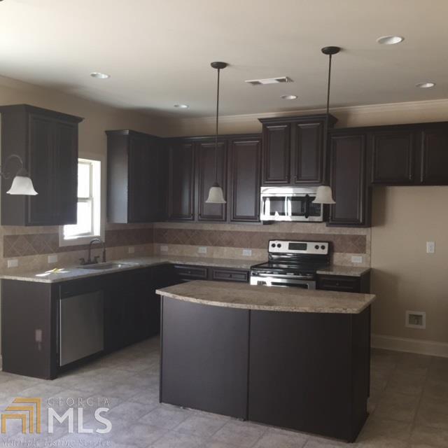Stillwater At The Farm - Residential