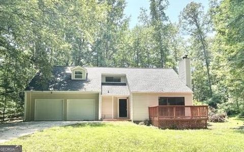 Photo of 5968 Hilltop Drive, Douglasville, GA 30135 (MLS # 10639803)