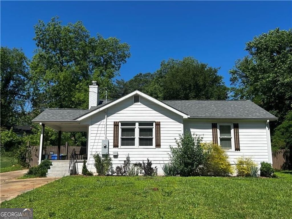 Photo of 1611 Wellswood Drive SE, Atlanta, GA 30315 (MLS # 10658868)