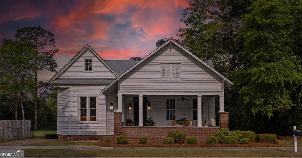 Photo of 427 Harvey Street, Millen, GA 30442 (MLS # 10758186)