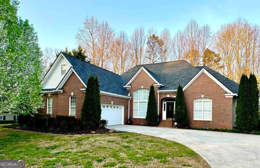 Photo of 114 Springbrook Drive, Cornelia, GA 30531 (MLS # 10767900)