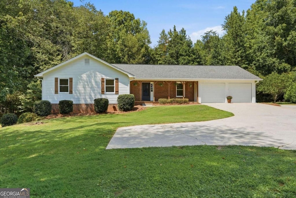 Photo of 3758 Woodlane Road, Gainesville, GA 30506 (MLS # 10838626)
