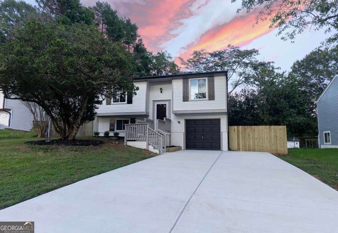 2406 Redfield DR
