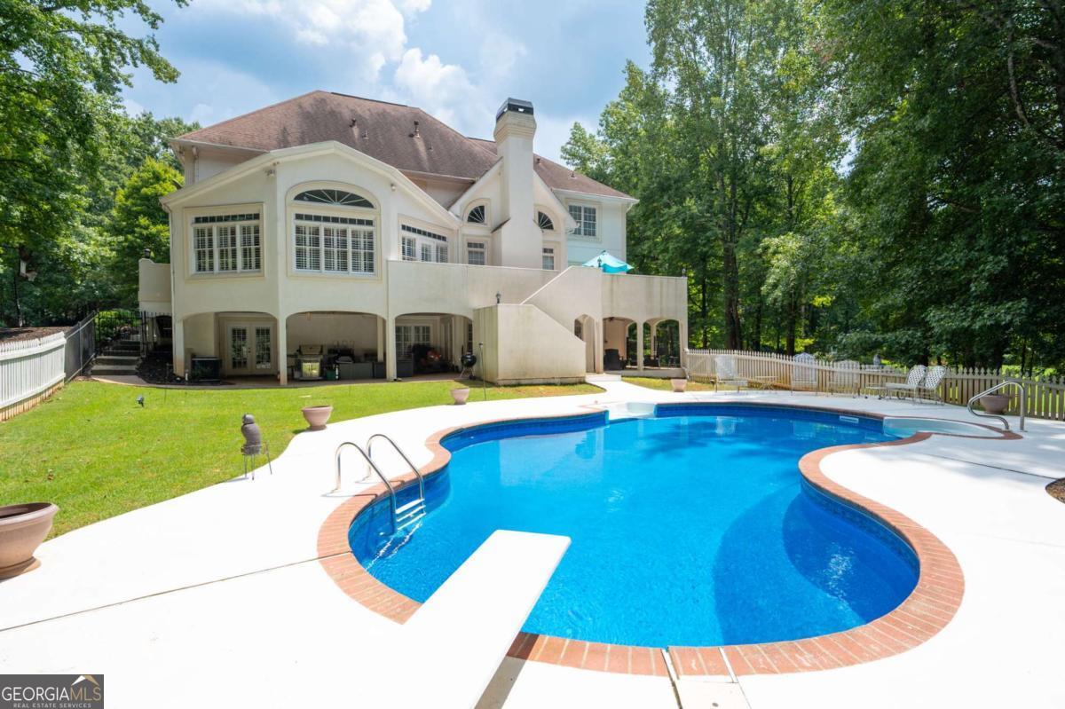 5200 Old Mountain CT NW