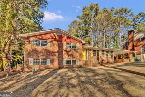 Photo of 3155 Hogan Road SW, Atlanta, GA 30331 (MLS # 10675695)