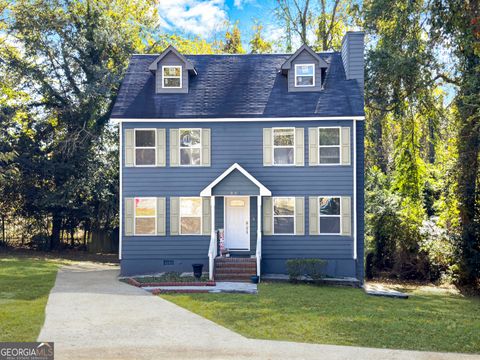 Photo of 833 Parkview Court, Macon, GA 31211 (MLS # 10644588)