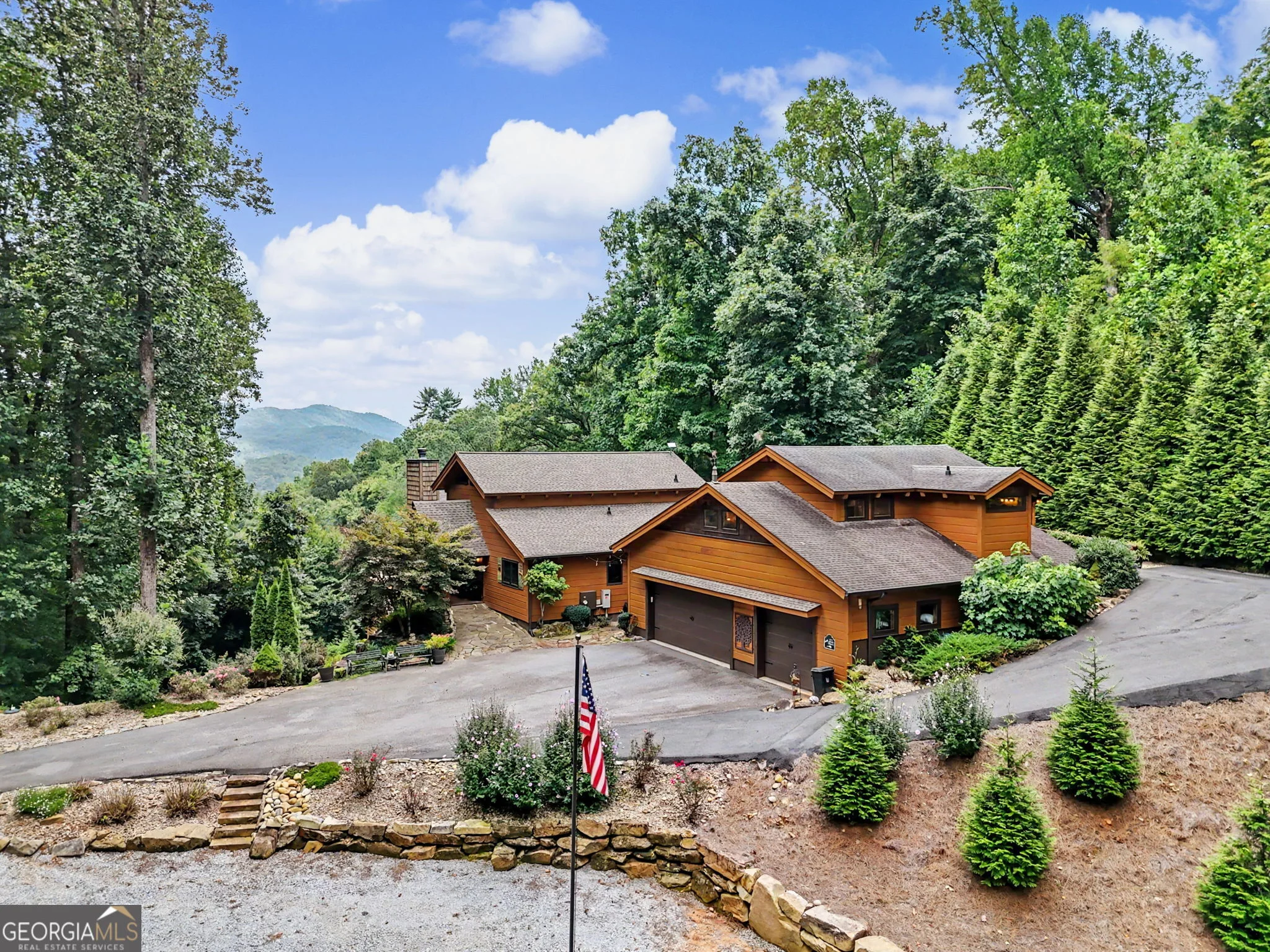557 Fox Trot Road, Clayton, GA, 30525