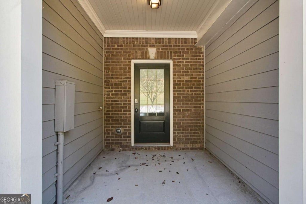 Photo of 197 Madison Bend, Woodstock, GA 30188 (MLS # 10876071)