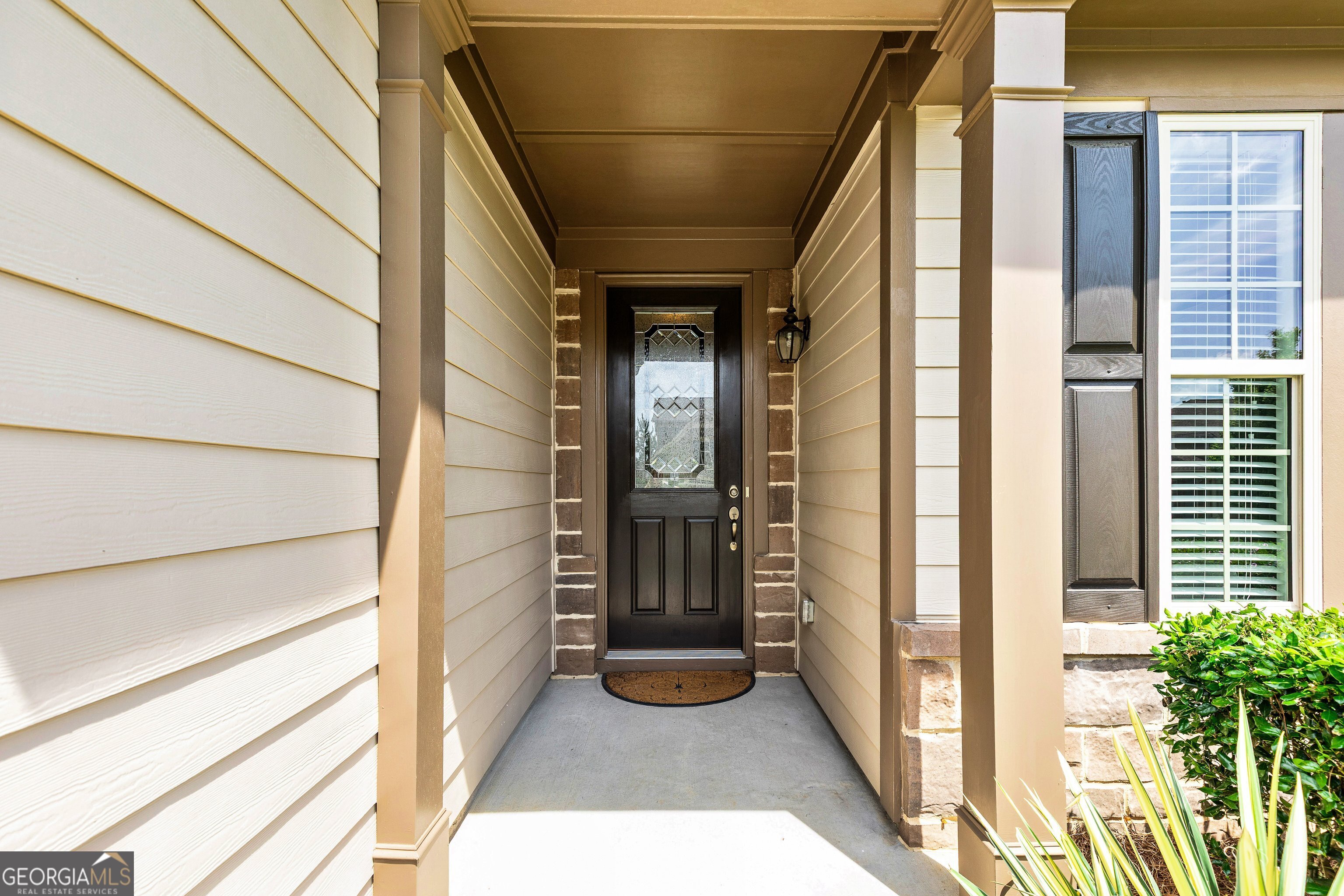 123 Mulberry CT