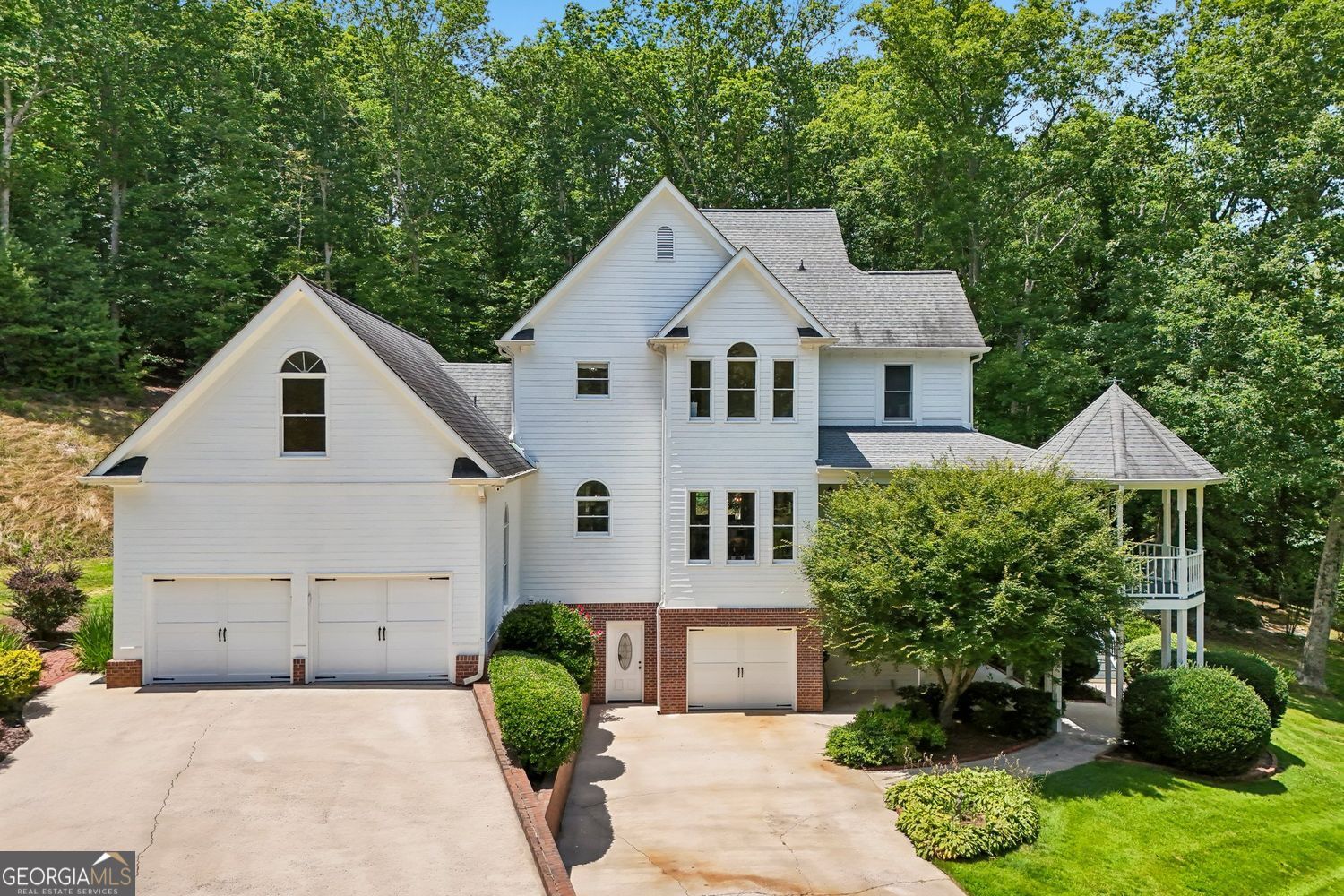 4218 Roy RD
