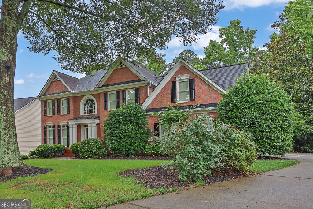 283 Heron Lake CT