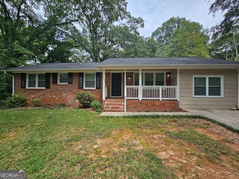 Photo of 416 Shamrock Drive, Monroe, GA 30655 (MLS # 10601964)