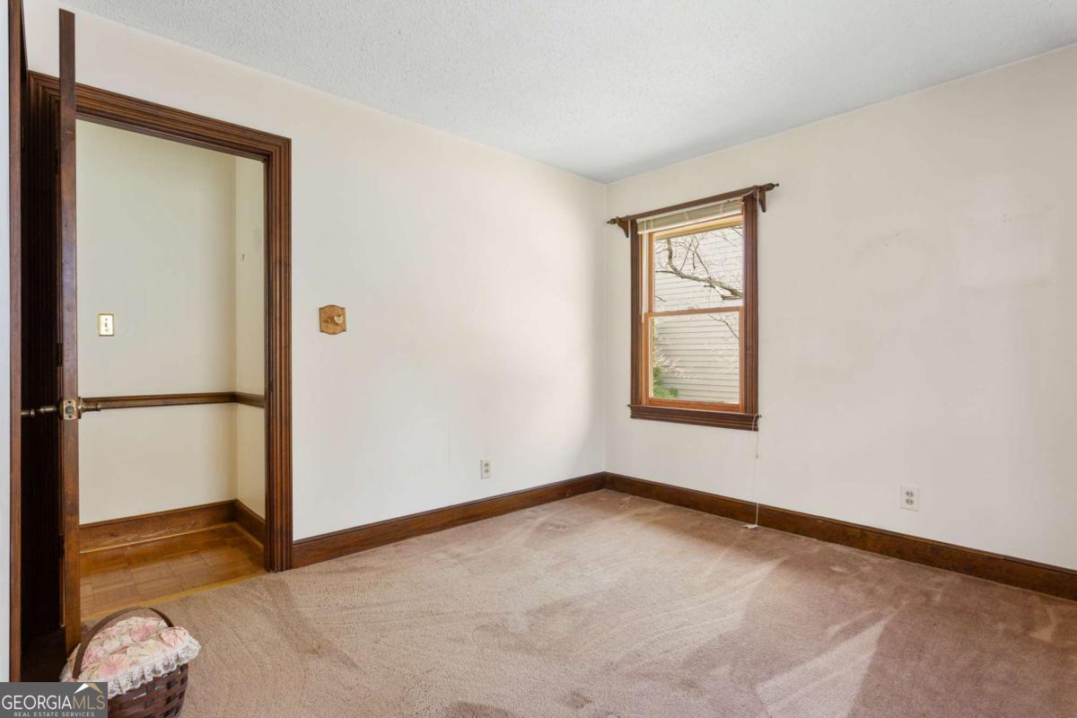 Sewell Mill Heights - Land