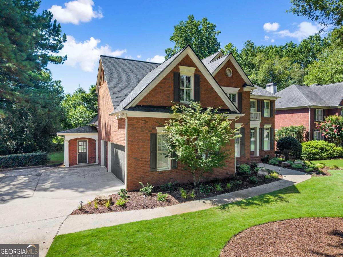 1472 Riverview Run LN