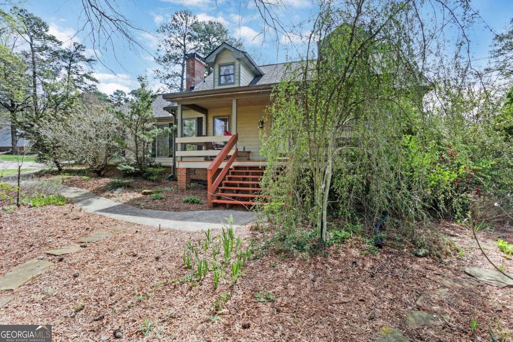 Photo of 5813 Four Winds Drive SW, Lilburn, GA 30047 (MLS # 10717838)