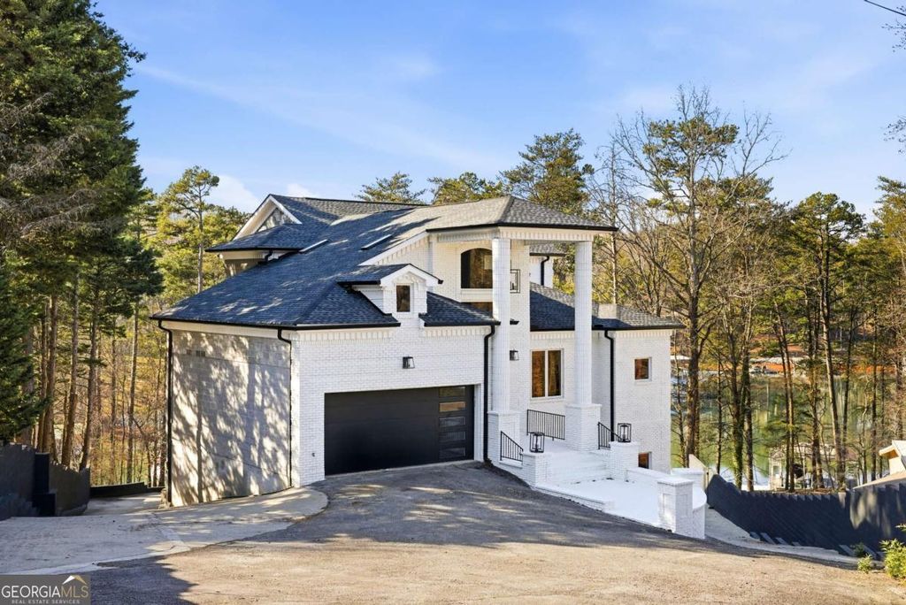 Photo of 2390 Peachtree Rd, Cumming, GA 30041 (MLS # 10693157)