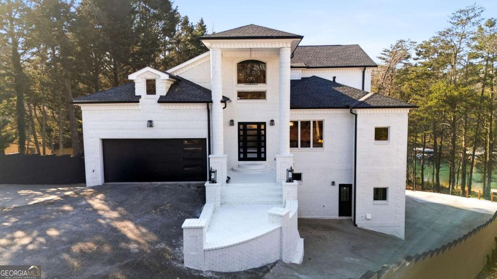 Photo of 2390 Peachtree Rd, Cumming, GA 30041 (MLS # 10693157)