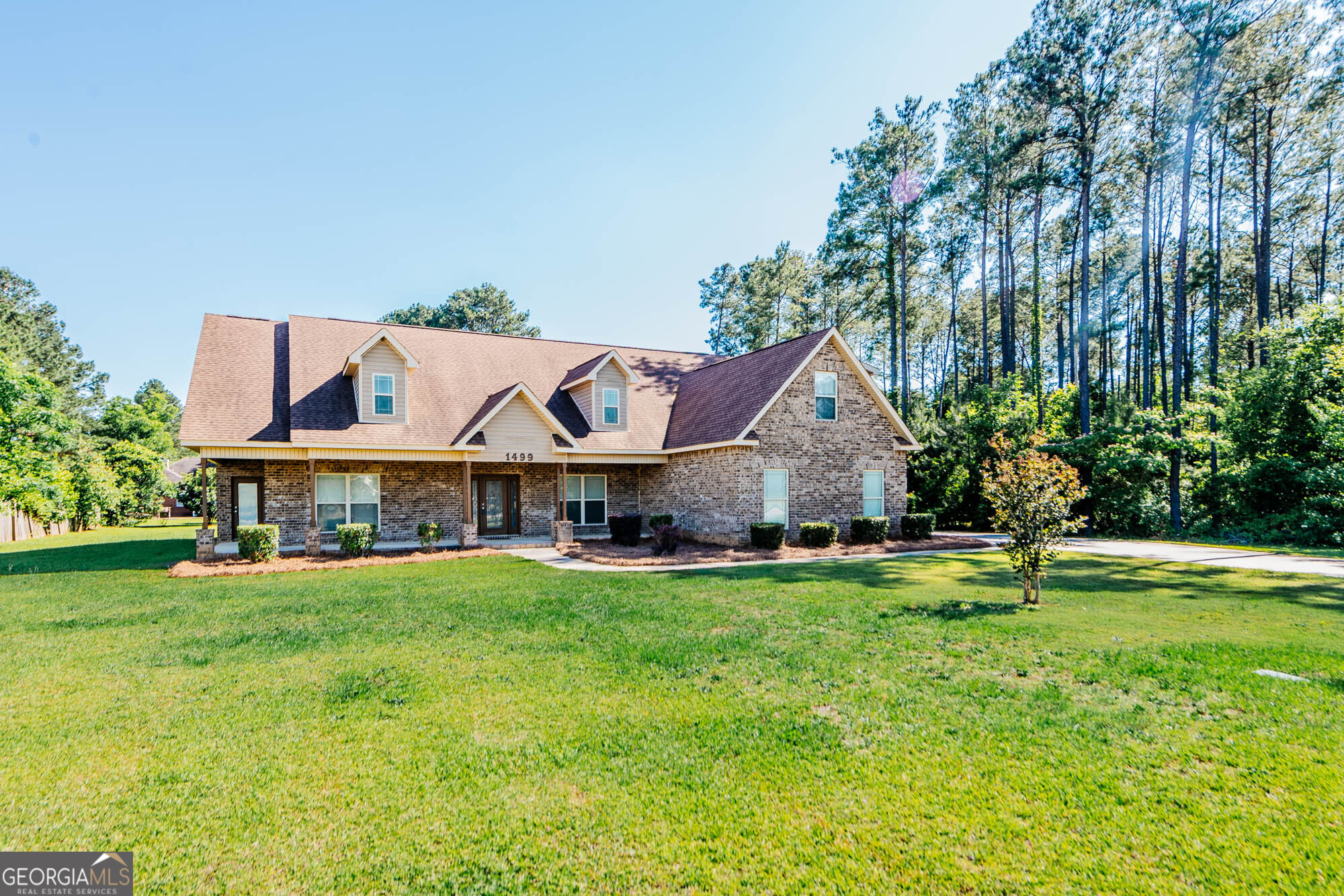 1499 Leverette RD