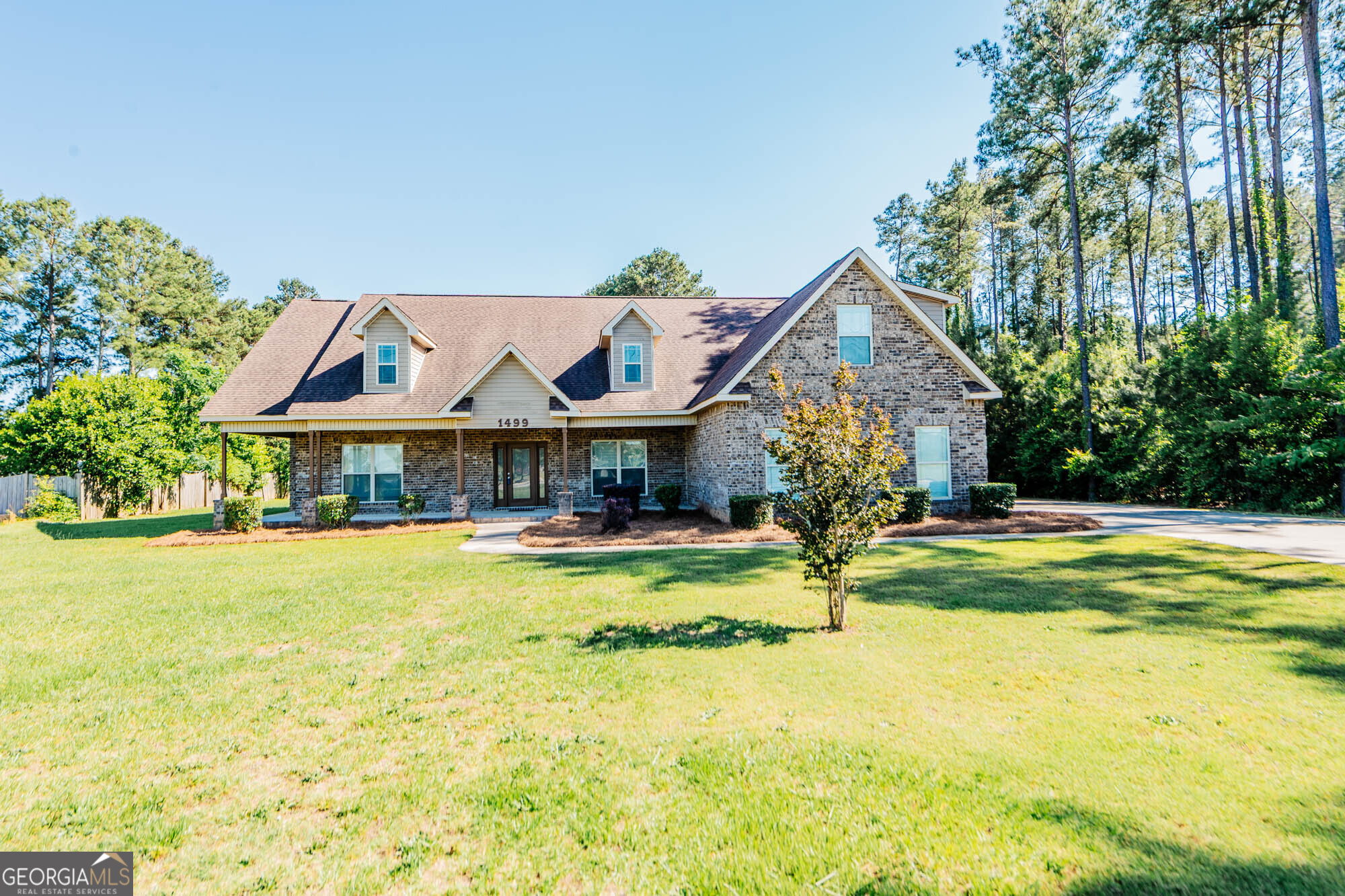 1499 Leverette RD
