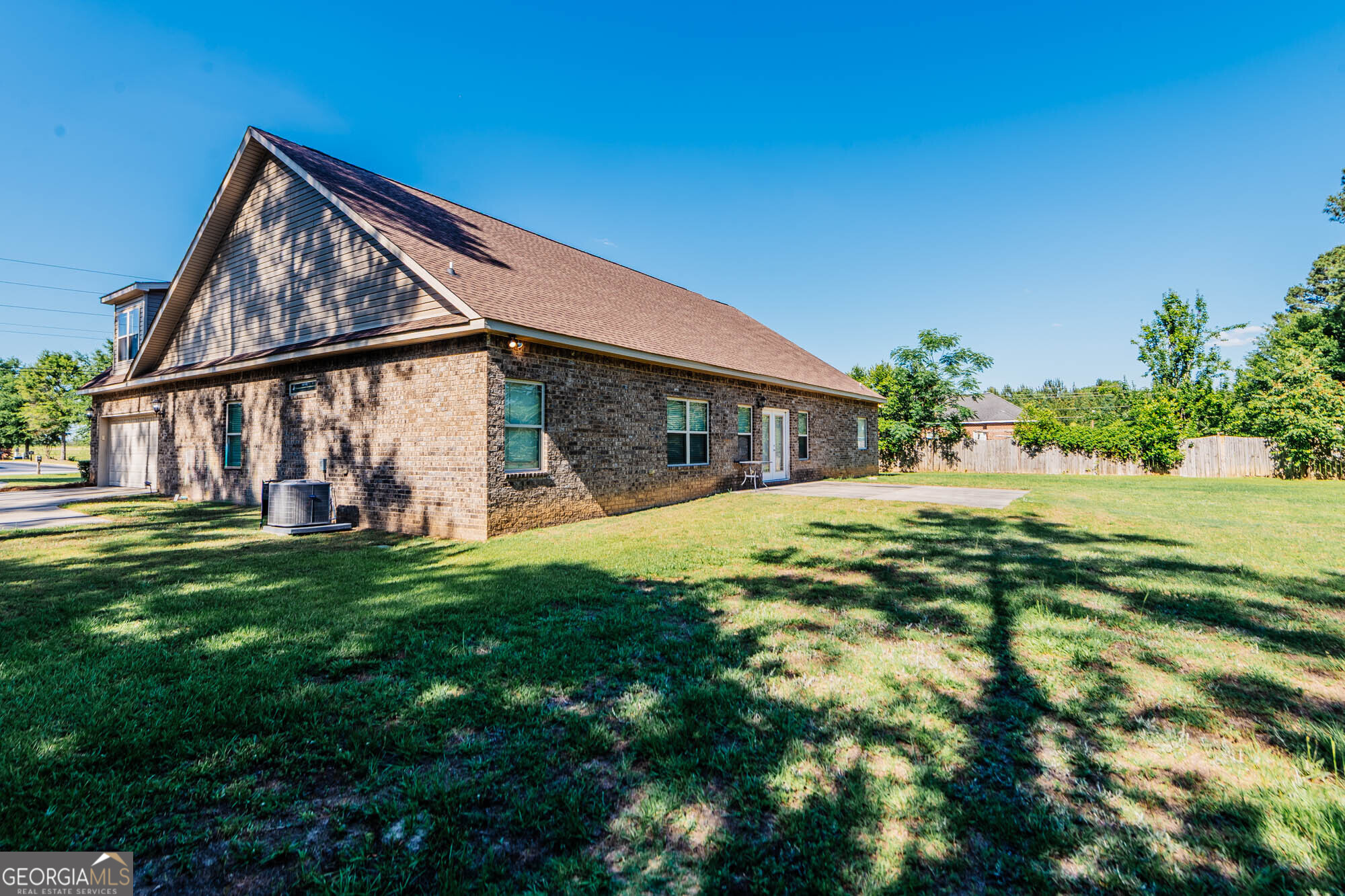 1499 Leverette RD
