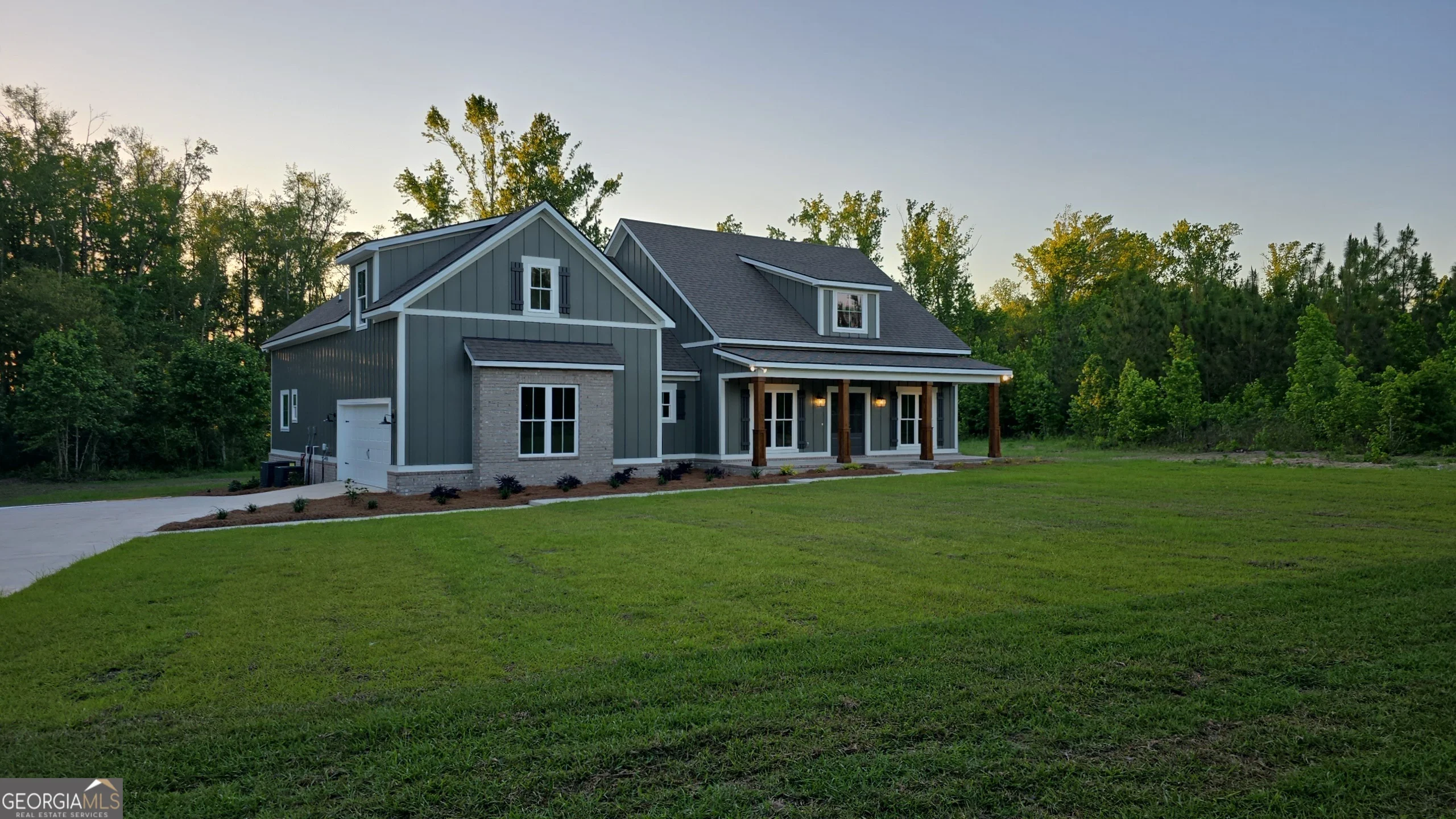 200 Ray Howell Lane