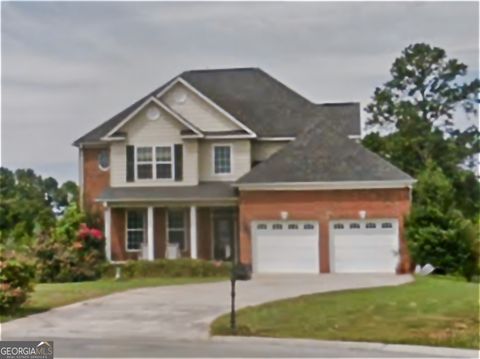 Photo of 108 Redwood Street NE, Calhoun, GA 30701 (MLS # 10672222)