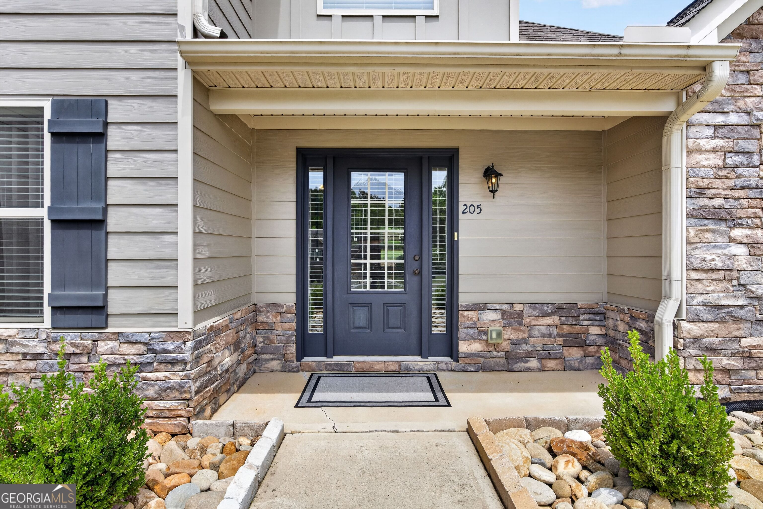 205 Arbor WAY
