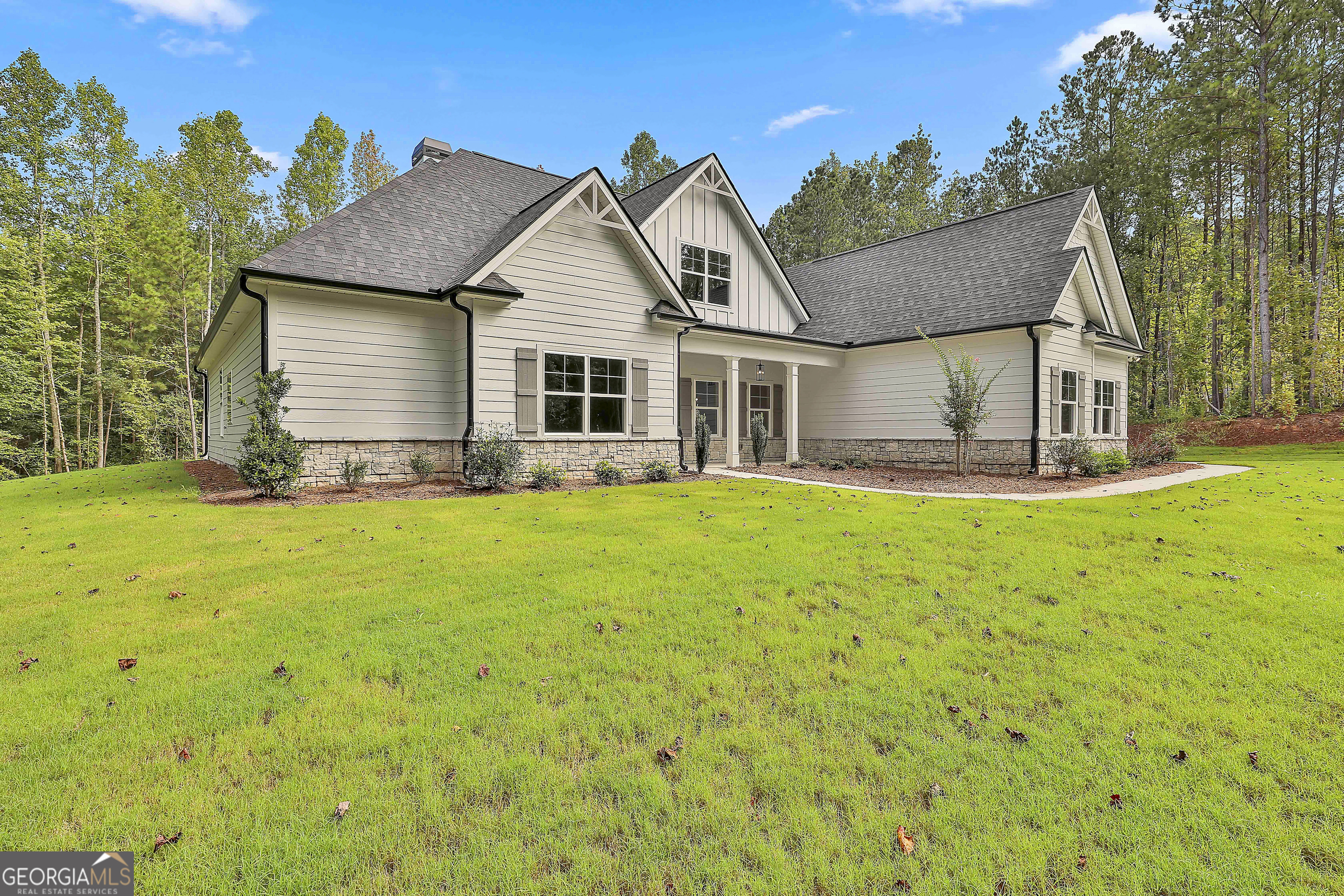 2464 N HWY 29 1