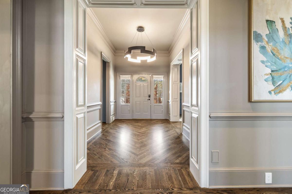 3720 River Mansion DR