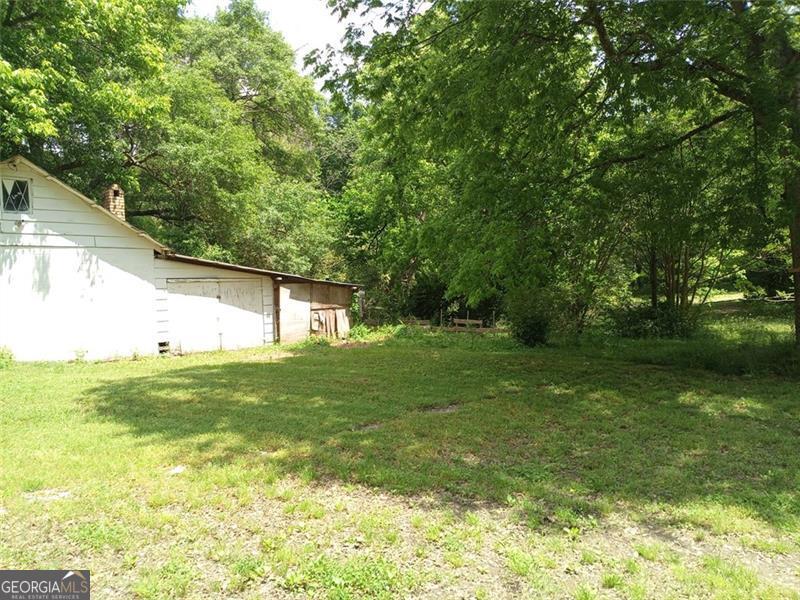 2205 Buchanan HWY