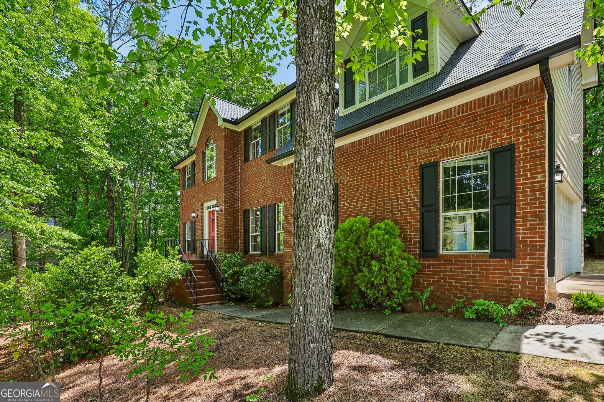 12235 Greenmont WALK