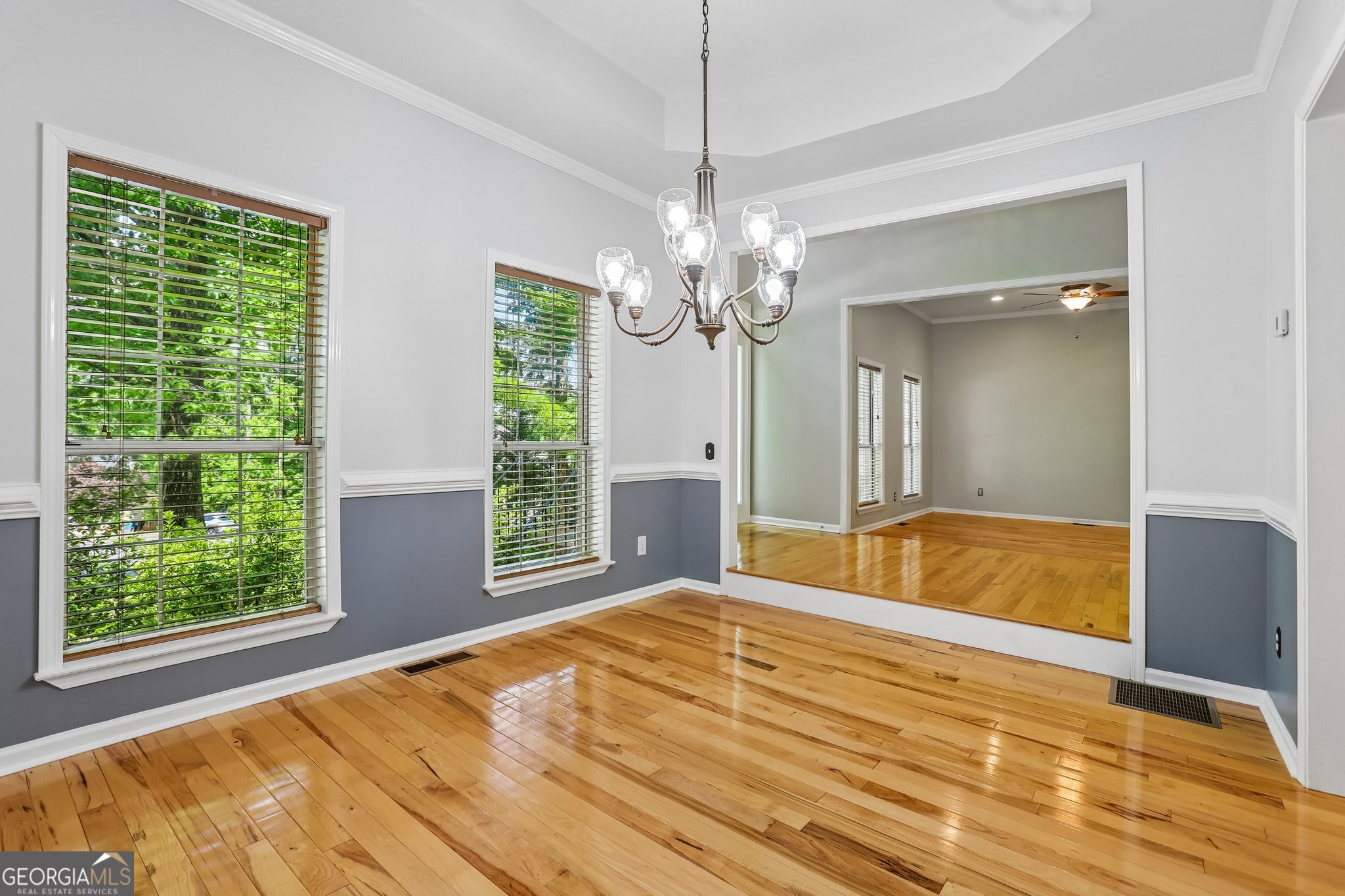 12235 Greenmont WALK
