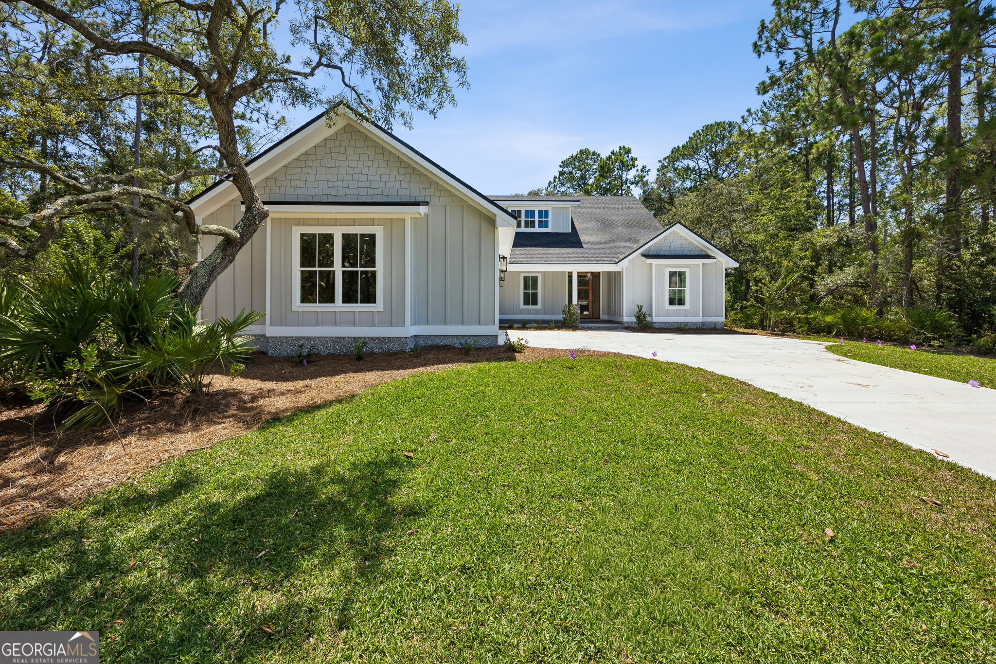 Photo 1 of 99 — 116 Gannett TRL, Waverly, GA 31565