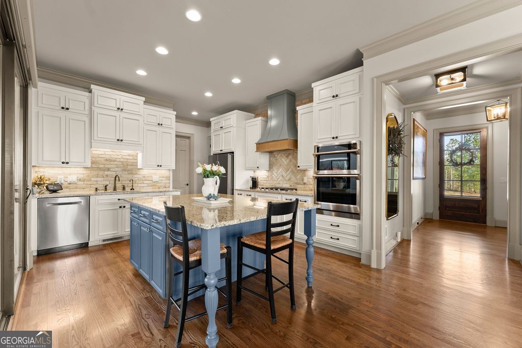 Photo of 281 Blue Heron Bluff, Dawsonville, GA 30534 (MLS # 10765243)