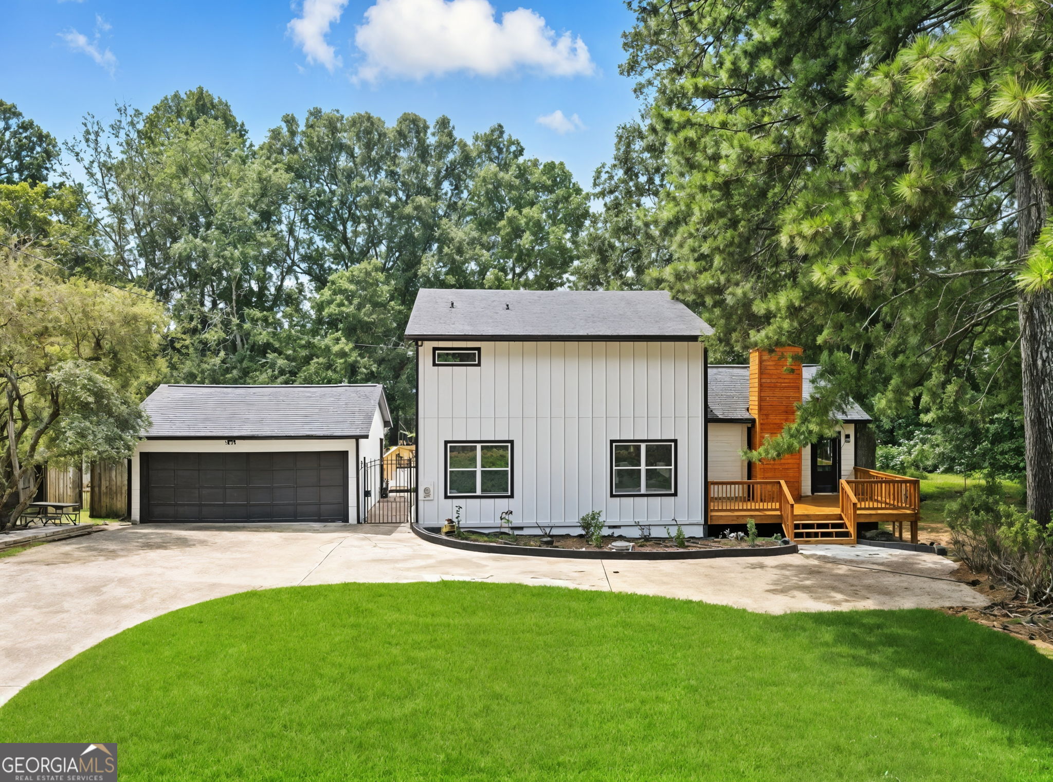 7600 Fields DR