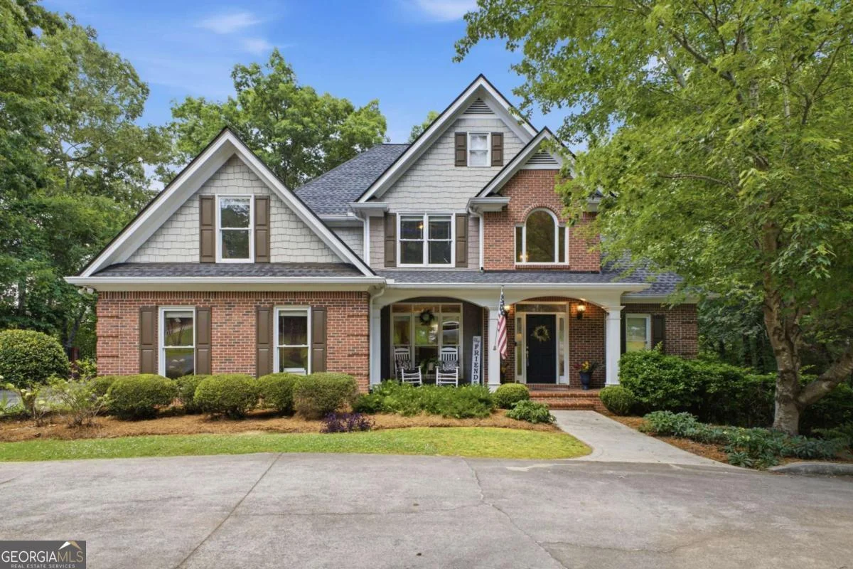 11 Breckenridge Road SE