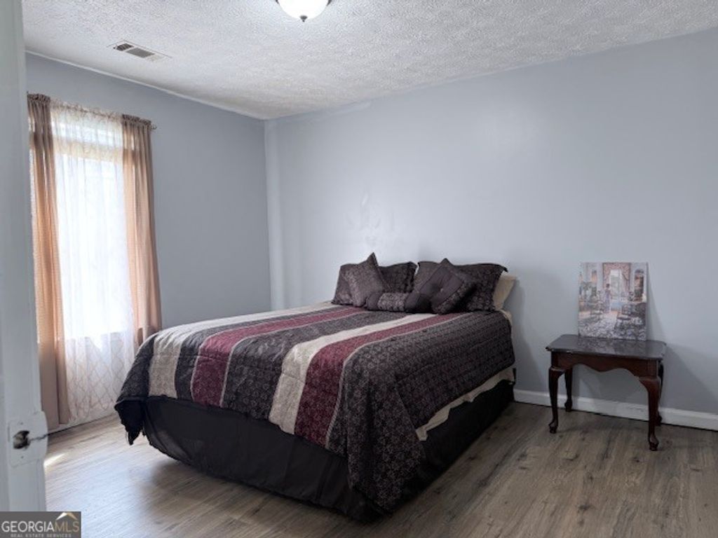 Photo of 301 18th St, Griffin, GA 30224 (MLS # 10706505)