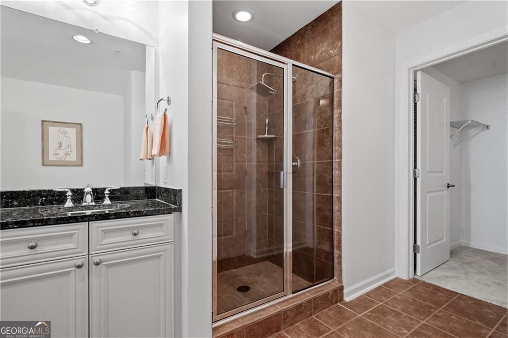 Atlanta, Georgia 30339, United States, 2 Bedrooms Bedrooms, ,2 BathroomsBathrooms,Residential,Active,126610