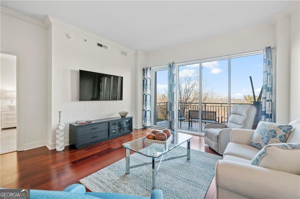 Atlanta, Georgia 30339, United States, 2 Bedrooms Bedrooms, ,2 BathroomsBathrooms,Residential,Active,126610