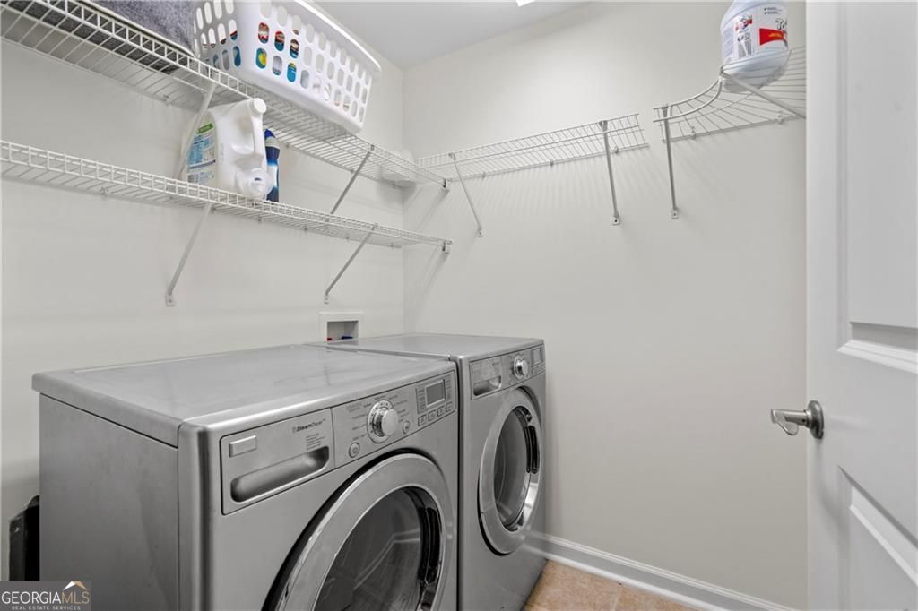 Atlanta, Georgia 30339, United States, 2 Bedrooms Bedrooms, ,2 BathroomsBathrooms,Residential,Active,126610