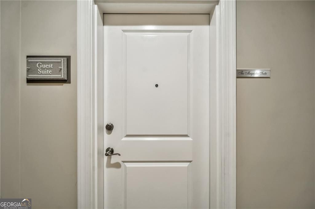 Atlanta, Georgia 30339, United States, 2 Bedrooms Bedrooms, ,2 BathroomsBathrooms,Residential,Active,126610