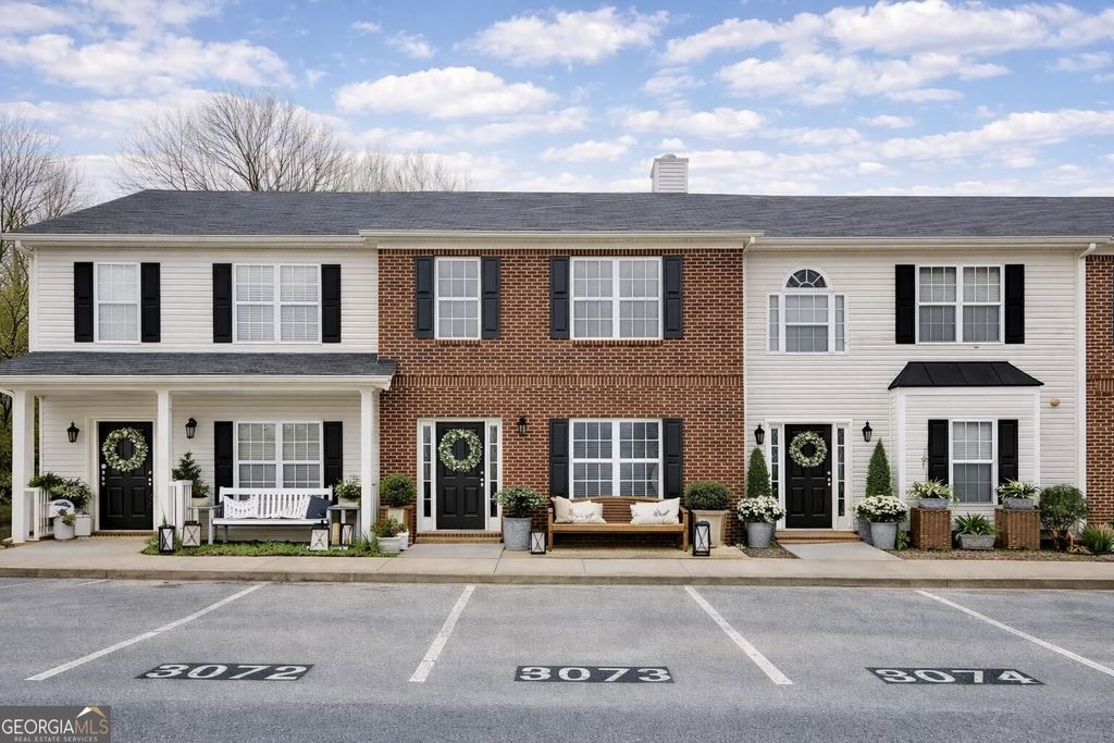 Photo of 5072 Leeshire Trace, Tucker, GA 30084 (MLS # 10719450)