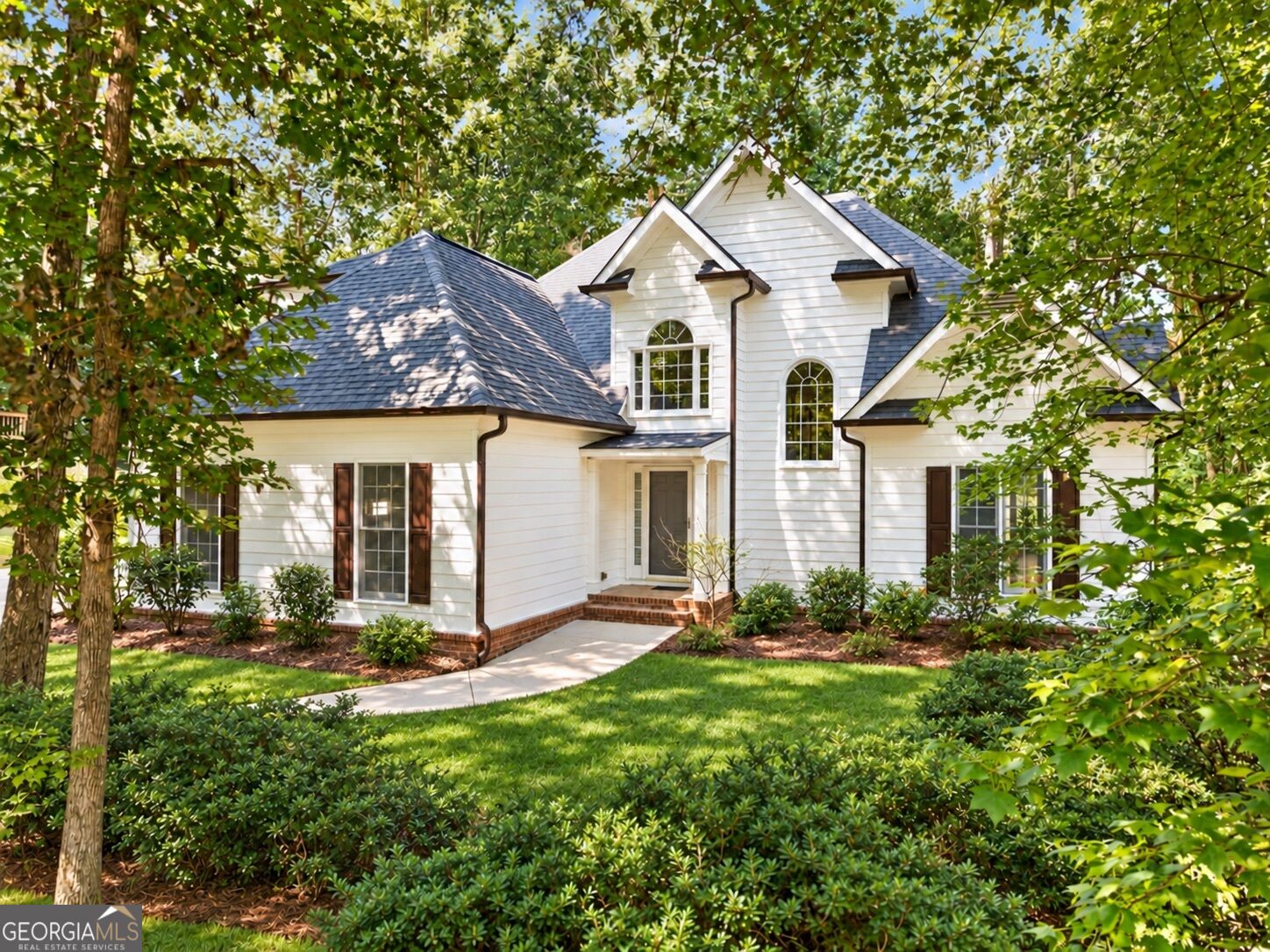 315 Thorntree LN