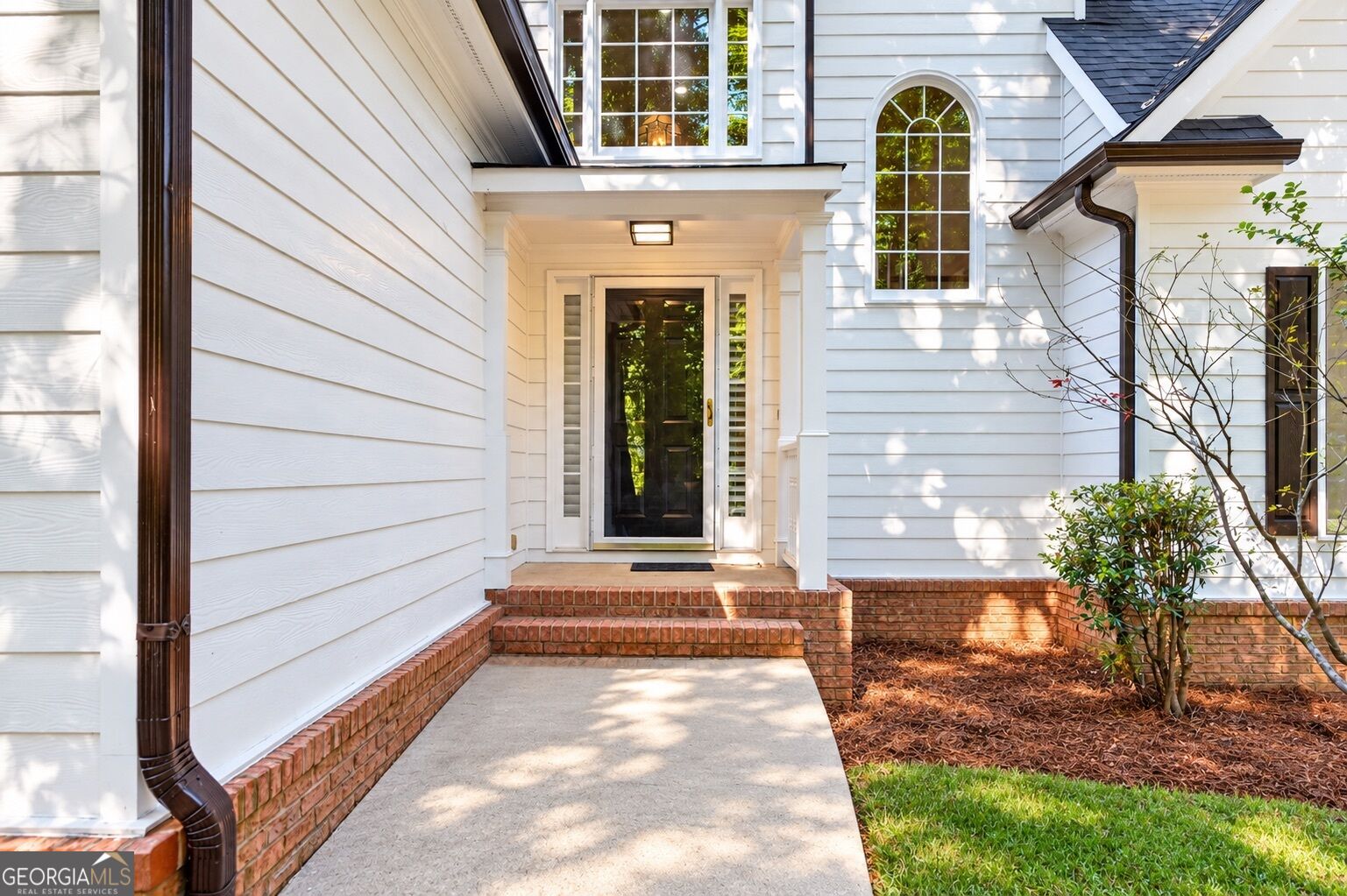 315 Thorntree LN